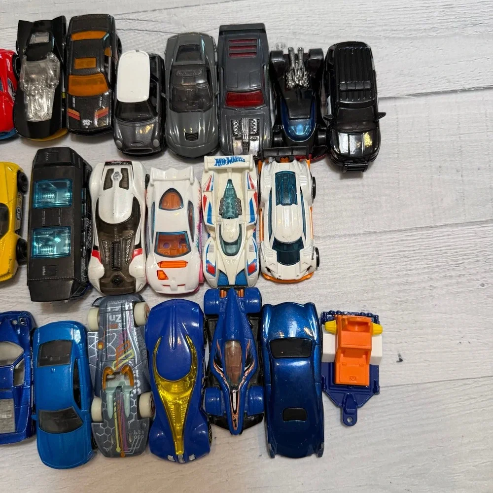 Hot wheels Cars‎ bundle 42 cars total